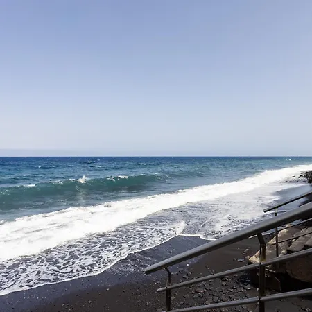 Live Basilica & Balcony كانديلاريا